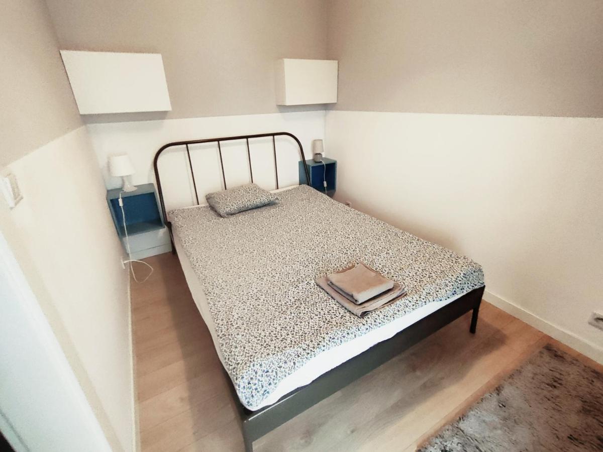 First -- Green Zoliborz Apartment 1 Варшава Экстерьер фото
