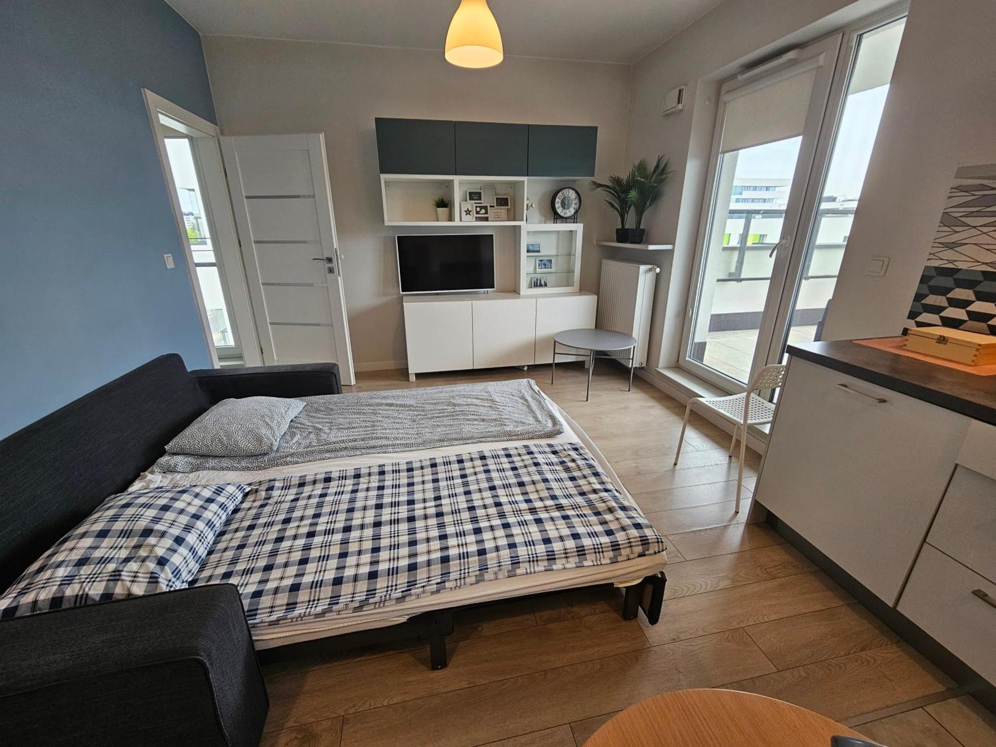 First -- Green Zoliborz Apartment 1 Варшава Экстерьер фото